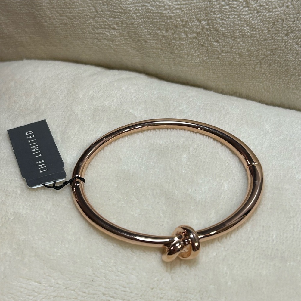 The Limited very sharp rose gold knot hinged bracelet New with tags - Picture 2 of 5